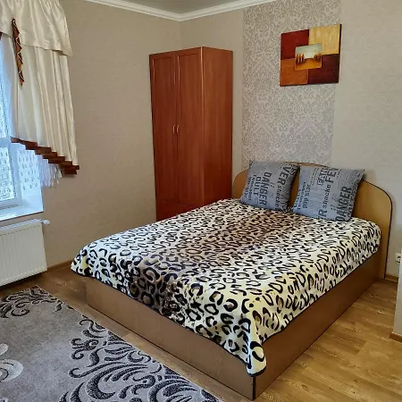 Новобудова Центр Либiдь Плаза Apartment Khmel'nyts'kyy Exterior photo
