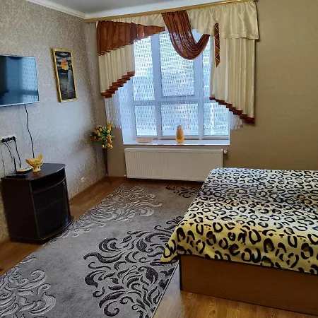 Новобудова Центр Либiдь Плаза Apartment Khmel'nyts'kyy Exterior photo