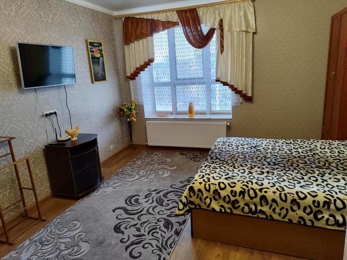 новобудова центр либiдь плаза Apartment Хмельницький