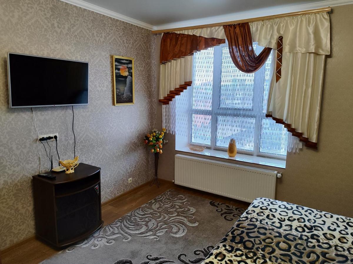новобудова центр либiдь плаза Apartment *